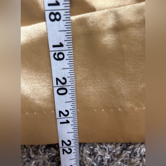 Bay Studio Evenings Vintage Gold Satin Overcoat size medium - Picture 6 of 8